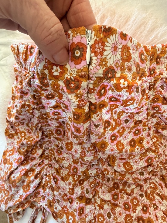 Floral Skirt - Picture 4 of 5